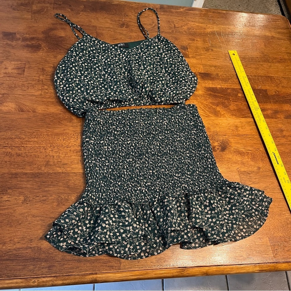 Reset by Jane set Green floral Two-Piece outfit dress size large top skirt